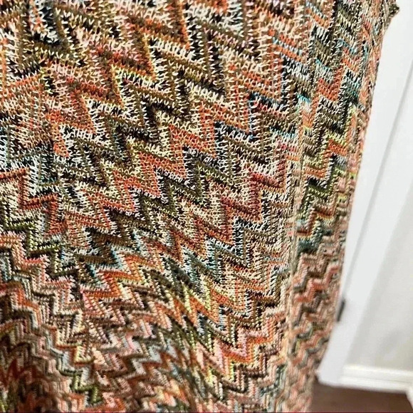 Maeve (Anthropologie) sleeveless muted color Chevron dress - Picture 9 of 13